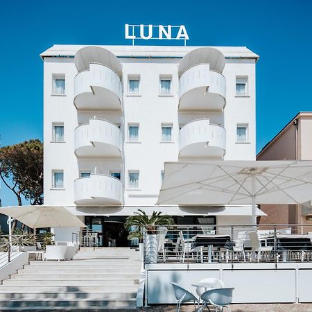 Hotel Luna Centrale 利尼亚诺萨比亚多罗 外观 照片
